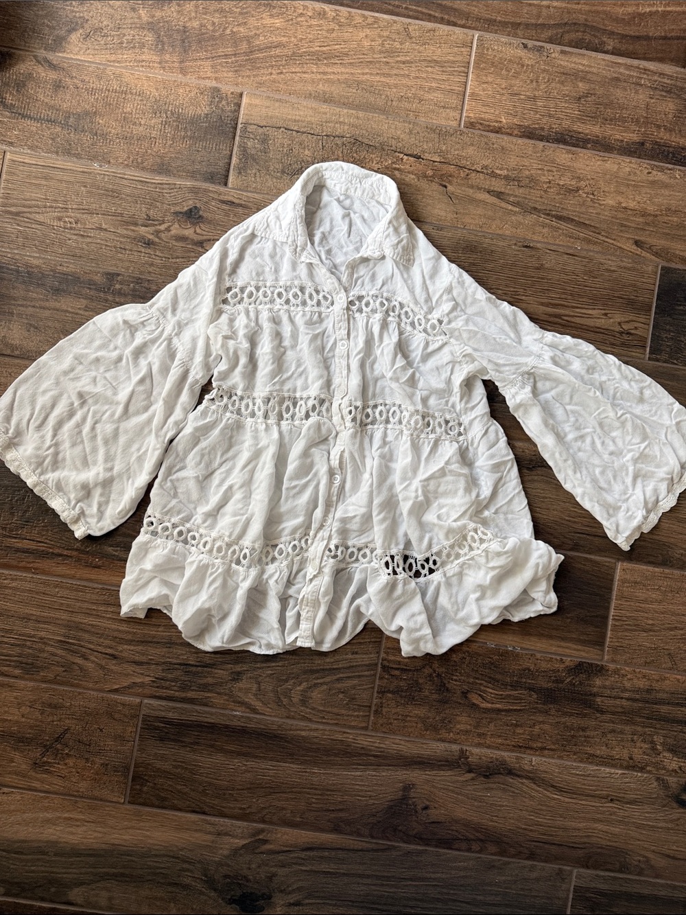 Women’s White Eyelet Button-Front Top
